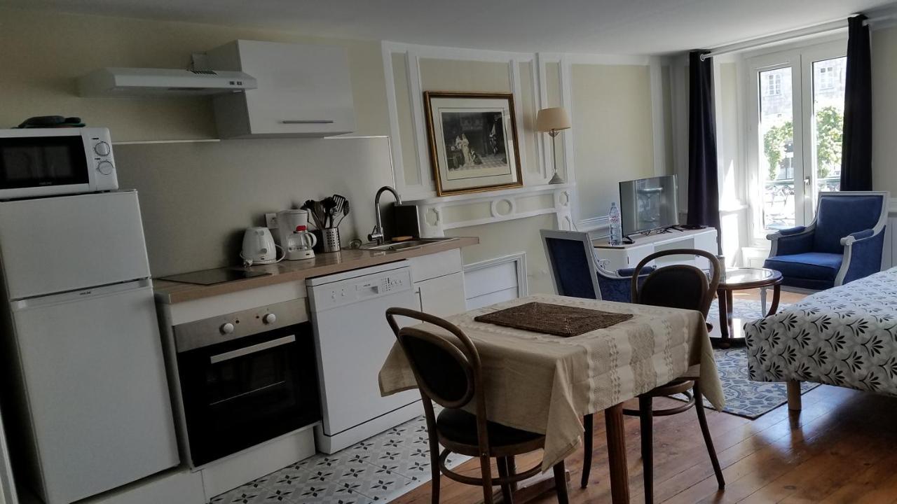 Appart'Hotel De La Mairie Morlaix Bagian luar foto