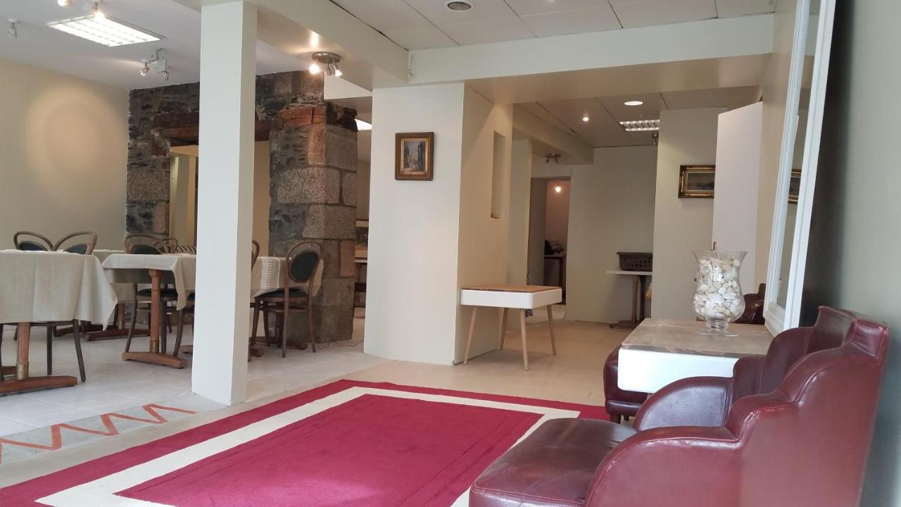 Appart'Hotel De La Mairie Morlaix Bagian luar foto